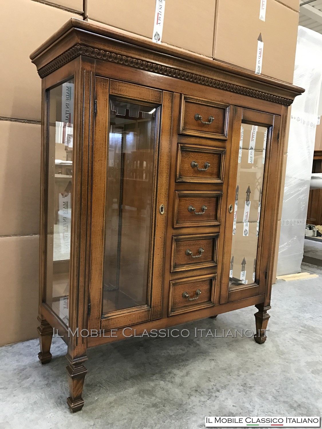 Vetrinetta con cassetti personalizzata